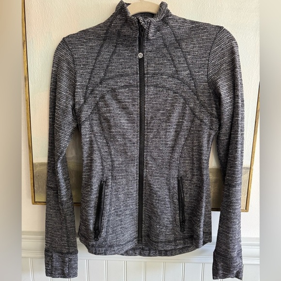 LULULEMON Define Jacket Coco Pique Black White Luon Size 6 - Picture 2 of 9